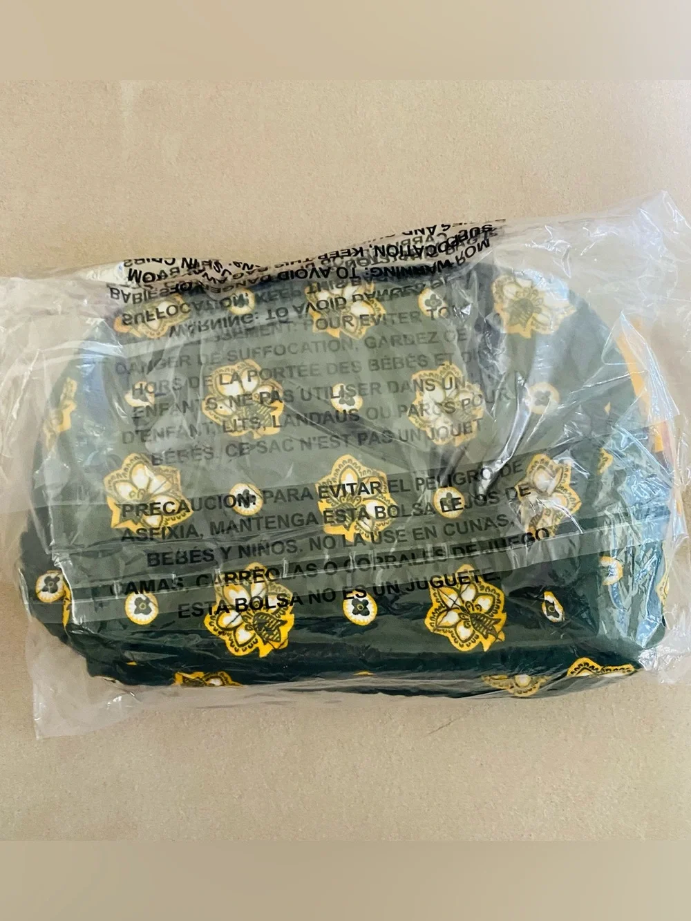 Vera Bradley Medium Cosmetic Bag with Green Bay 'G' Logo NWT   NFL